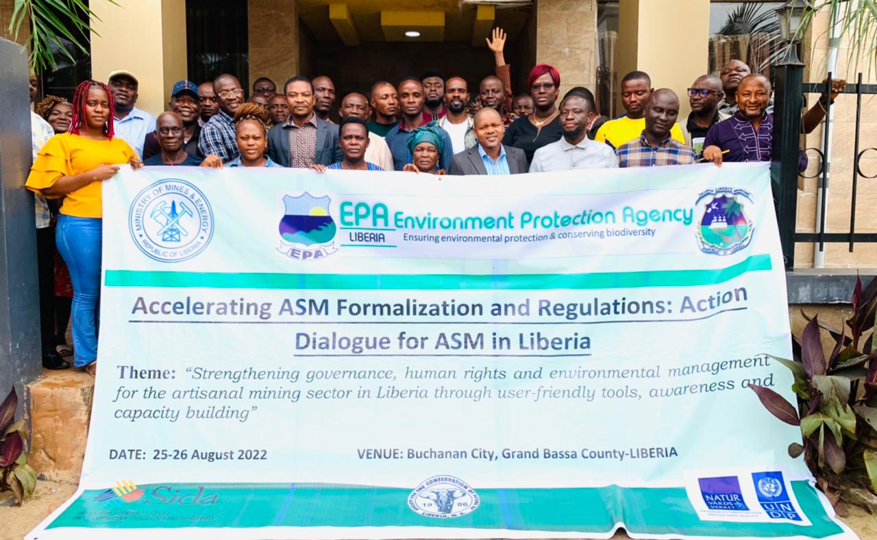 articipants at the workshop on “Accelerating Formalization and Regulations: Action Dialogue for ASM in Liberia”, held in Buchanan City, the capital of Grand Bassa County in western Liberia, on August 25-26, 2022. Photo credits: UNDP Liberia/Abraham Tumbey.