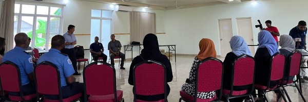 Consulting with Community of Laamu Fonadhoo, Maldives.